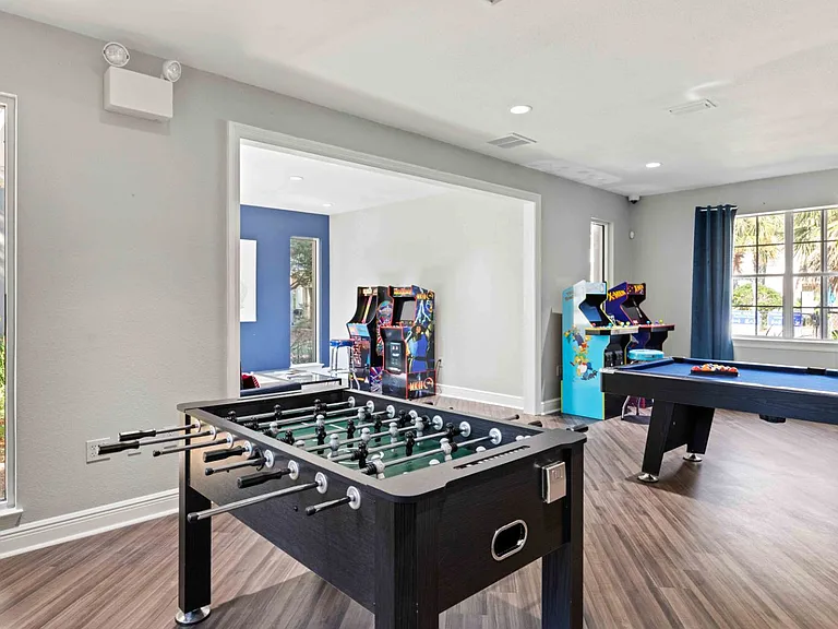 Coastline Apartments — Photo 10