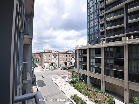 4th image of 55 E Liberty St #407