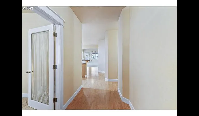 1209 NW 13th St — Photo 3