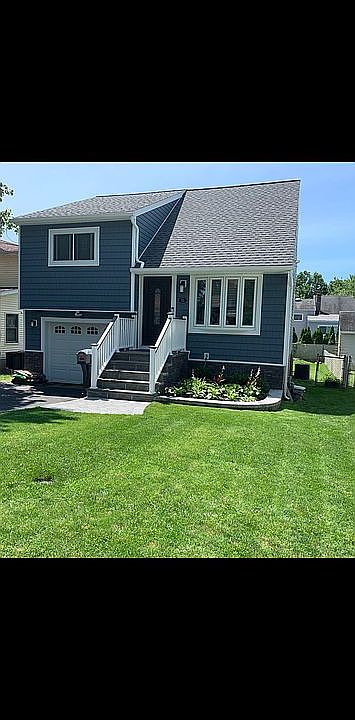 2nd image of 51 Beechwood Ave