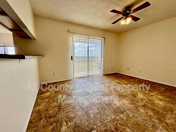 4th image of 194 Stockmen Ln Unit 194