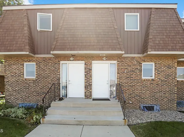 1918 1st Ave W APT 14, Williston, ND 58801