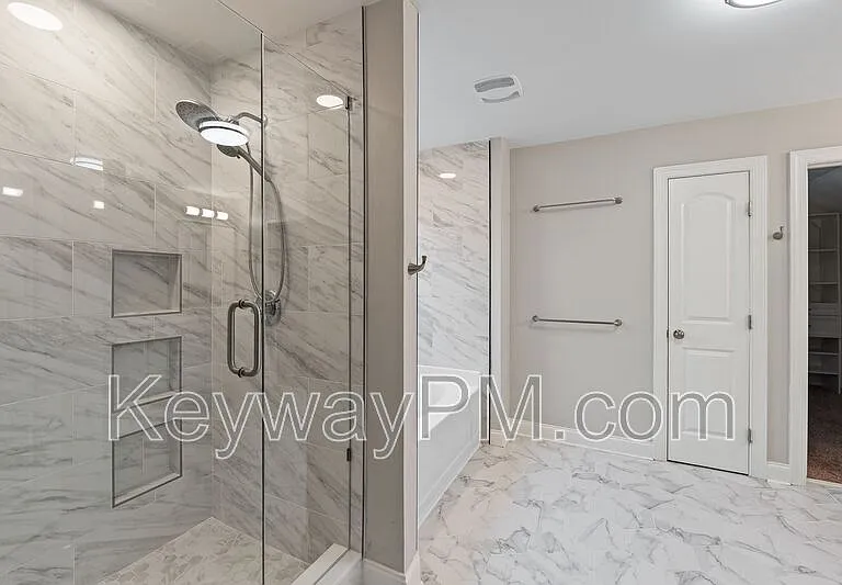 336 Amersham Way — Photo 13