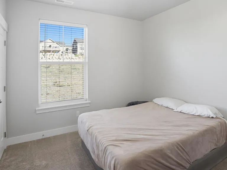 1816 W Eaglewood Dr #301 — Photo 10