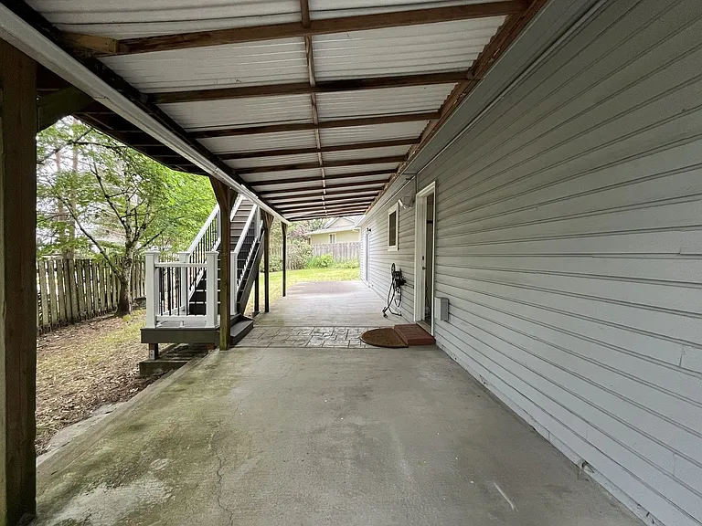 17688 NW Dogwood Ct — Photo 48