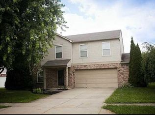 14218 Holly Berry Cir, Fishers, IN 46038
