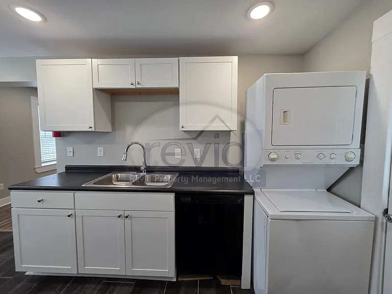 3523 Barwood Cir. — Photo 13
