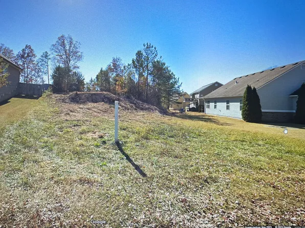 12 Redwood Dr, Adairsville, GA 30103