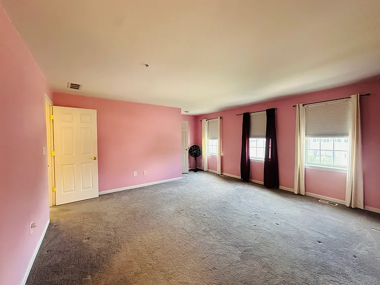 175 Clear Pond Dr #175 — Photo 24