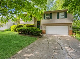 34W962 Stanton Dr, Saint Charles, IL