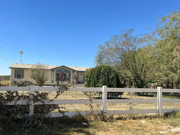 4637 Willard St, Bakersfield, CA 93314