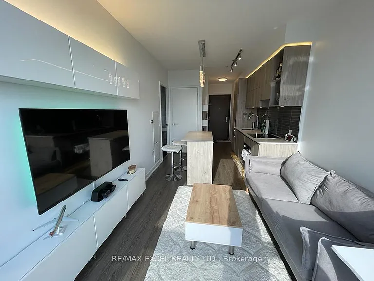 1 Yorkville Ave #3103 — Photo 8