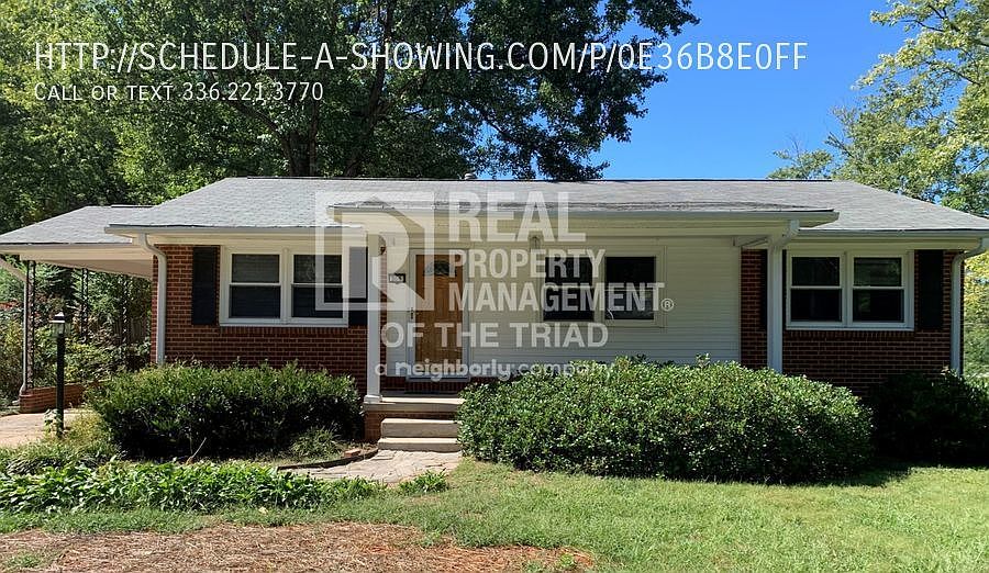 1st image of 300 Meadowood St