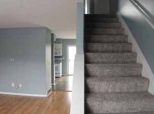 5707 Crossing Ct #8, Columbus, OH 43231