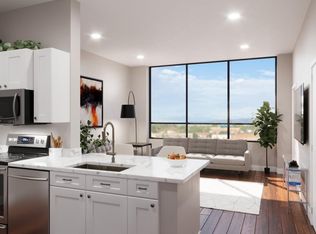 40 Dupage Ct #301, Elgin, IL 60120