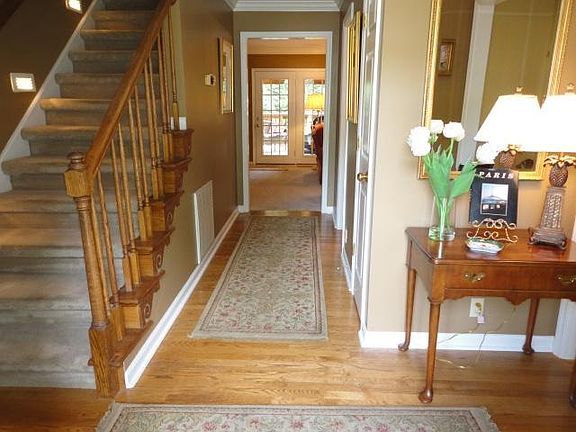 4th image of 1500 Barley Cir