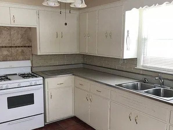 219 1/2 E Sheen Ave