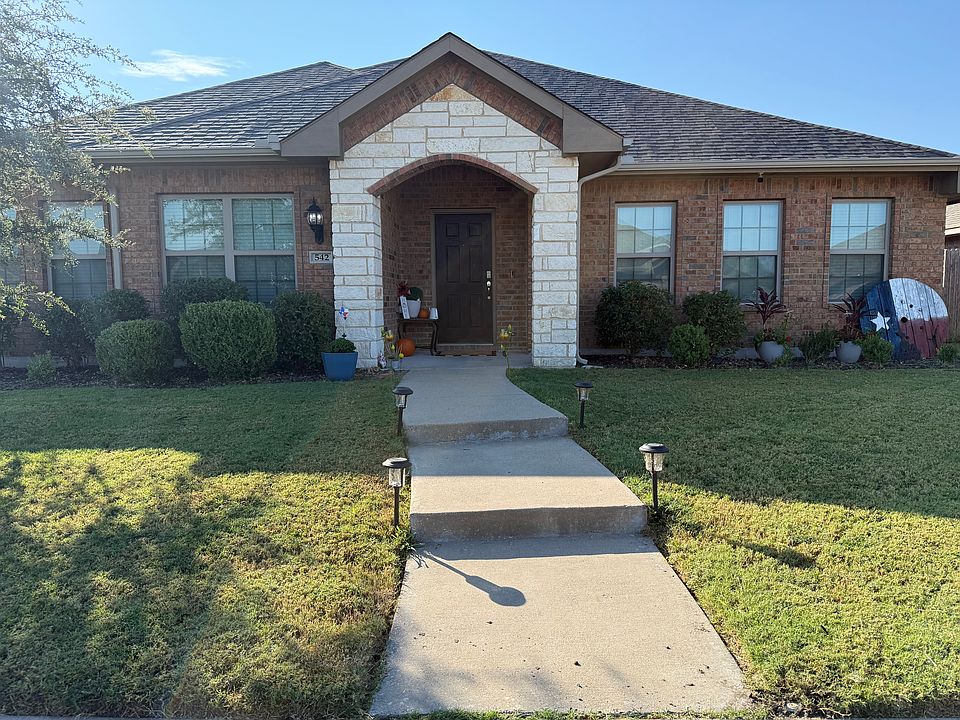 1st image of 542 Cottonview Dr