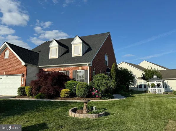 9251 Tournament Dr, Delmar, MD 21875