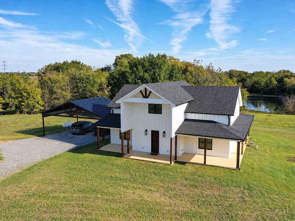 1st image of 516 Fowler Rd