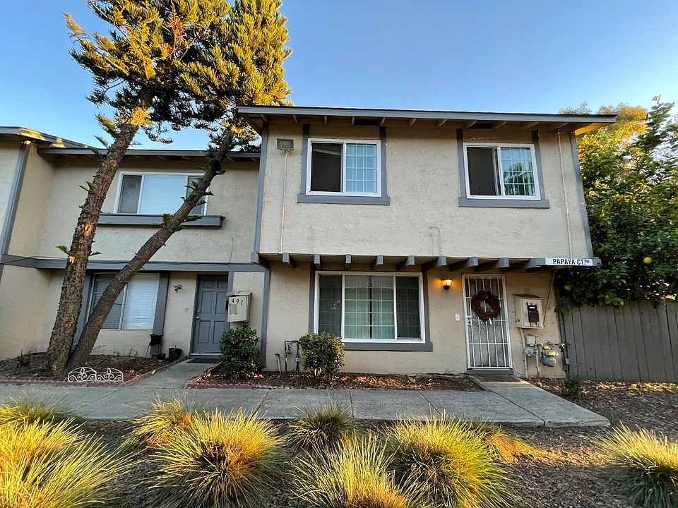 1st image of 489 Papaya Ct