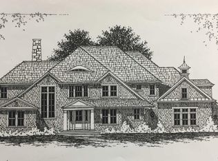 36 Cow Neck Rd, Port Washington, NY 11050