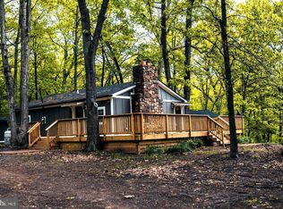 220 Retreat Ln, Winchester, VA 22603
