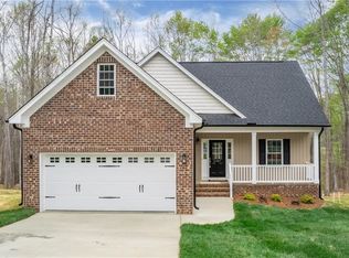 2987 Wesley Farm Ln, Sophia, NC 27350