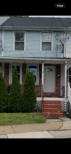 35 E Burlington St Photo 1