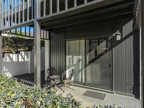 4th image of 3023 Massey Rd APT G