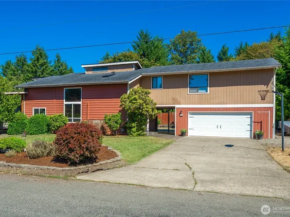 13305 146th Street E, Puyallup, WA 98374