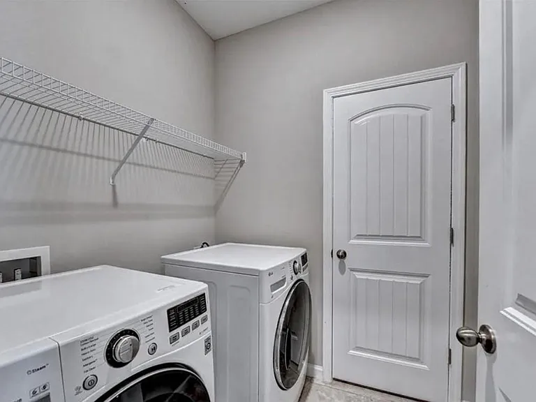 517 Headwind Way — Photo 3