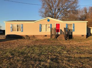 520 Artis Rd NE, Pikeville, NC 27863