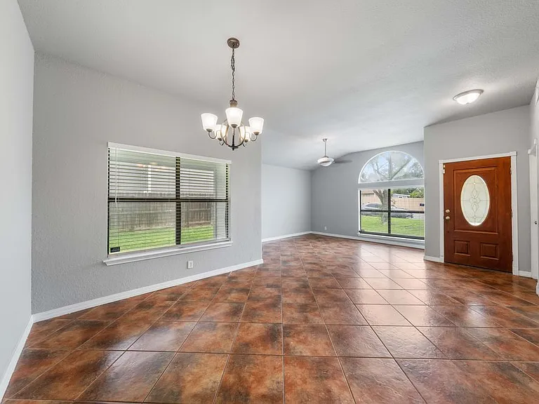 8778 Serene Ridge Dr — Photo 7