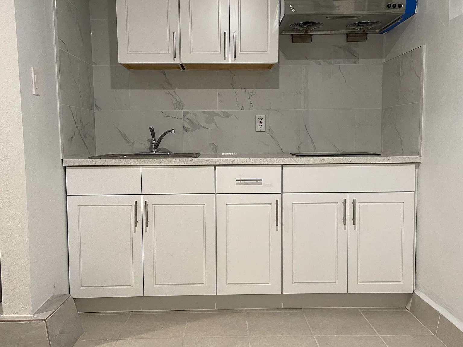 Studio, 400 sqft, $2,000 — Photo 4