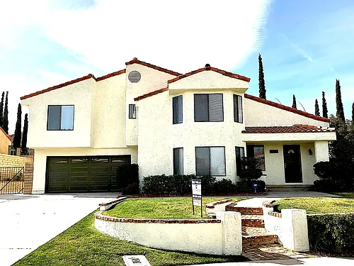 38343 5th Pl W Photo 1