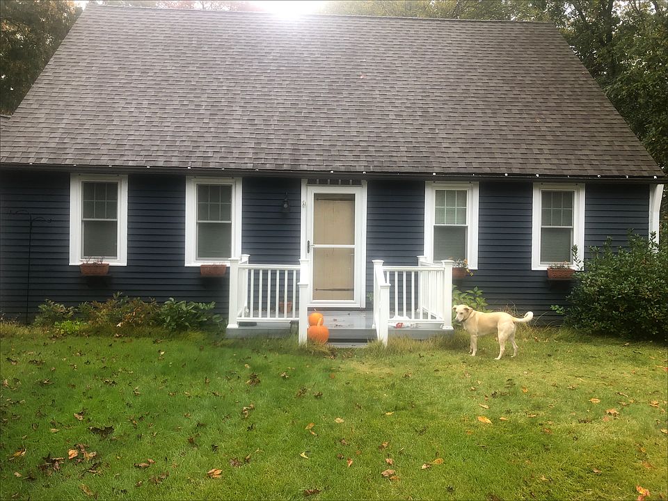1st image of 52-2 Blood St #1