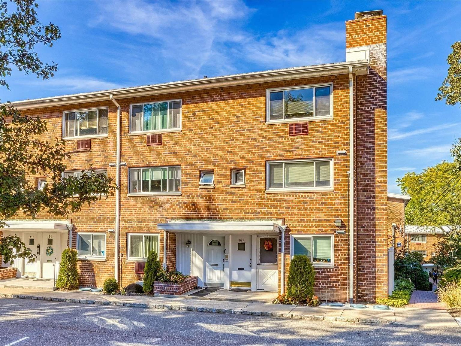 73 Carlton Avenue UNIT D56, Pt Washington, NY 11050 MLS 3537496 Zillow