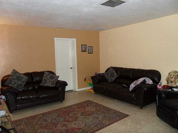 3rd image of 17511 NW 54th Ave