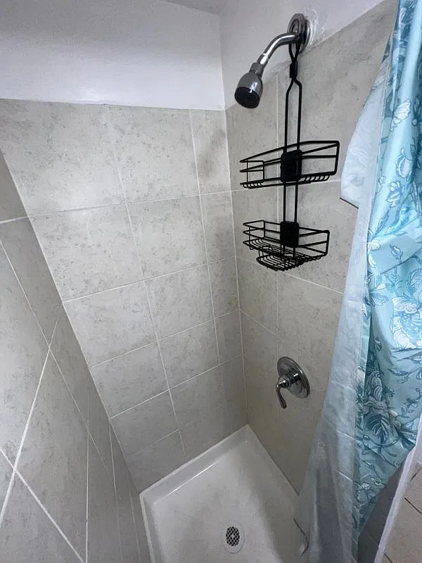 2 bed, 1.0 bath, 900 sqft, $1,400 — Photo 4