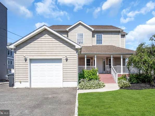 16 Longman St, Toms River, NJ 08753