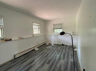 6 Arrow Ln, New City, NY 10956