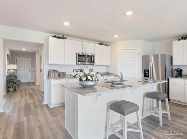 5856 Belmont Stakes Rd, Pensacola, FL 32526