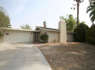 586 N Sunset Way, Palm Springs, CA 92262