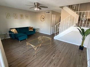 6060 Village Cir #6060, Orlando, FL 32822