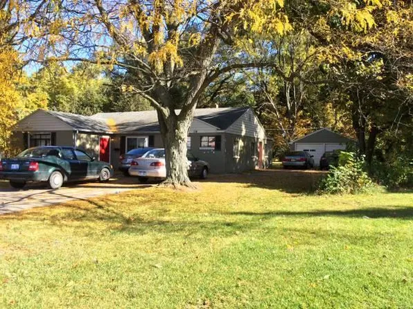 114 N Hagadorn Rd, East Lansing, MI 48823