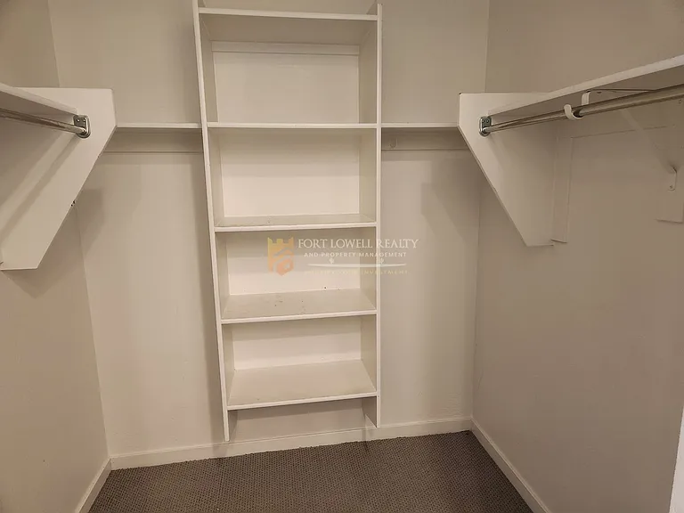 4208 S 68th Dr — Photo 12