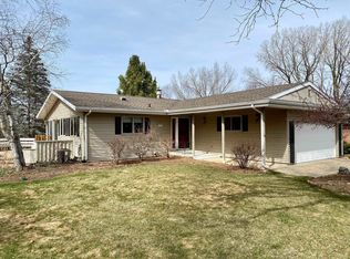 3814 Rolling Hill Dr, Middleton, WI 53562