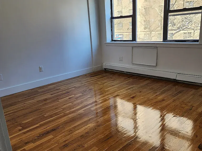 102 Lewis Ave #2 — Photo 2