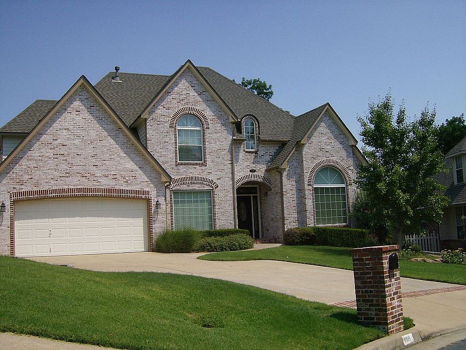 Culdesac lot in private Colefax Hill